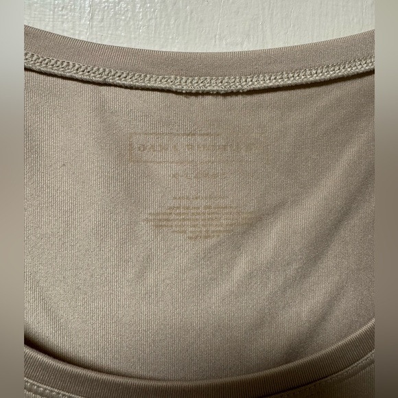 Dana Buchman Sleeveless Top - Picture 3 of 4